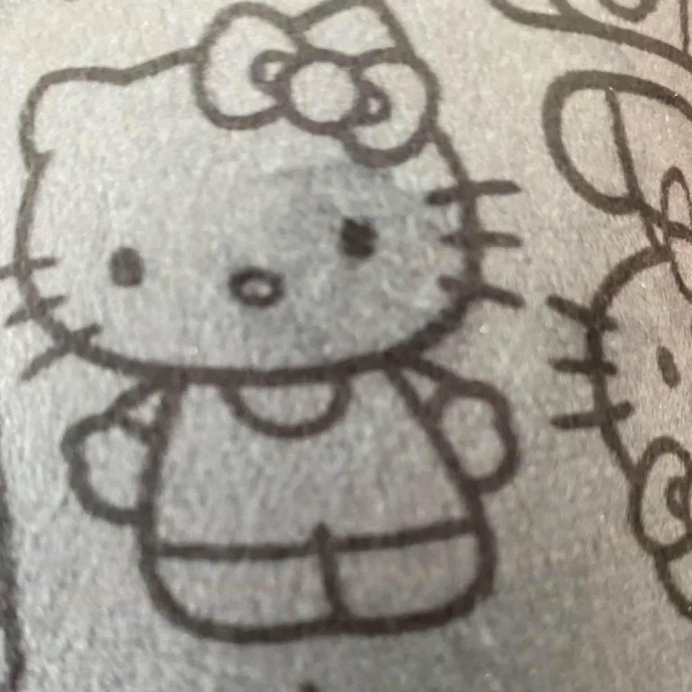 NWT HELLO KITTY Neck Pillow - Picture 7 of 9